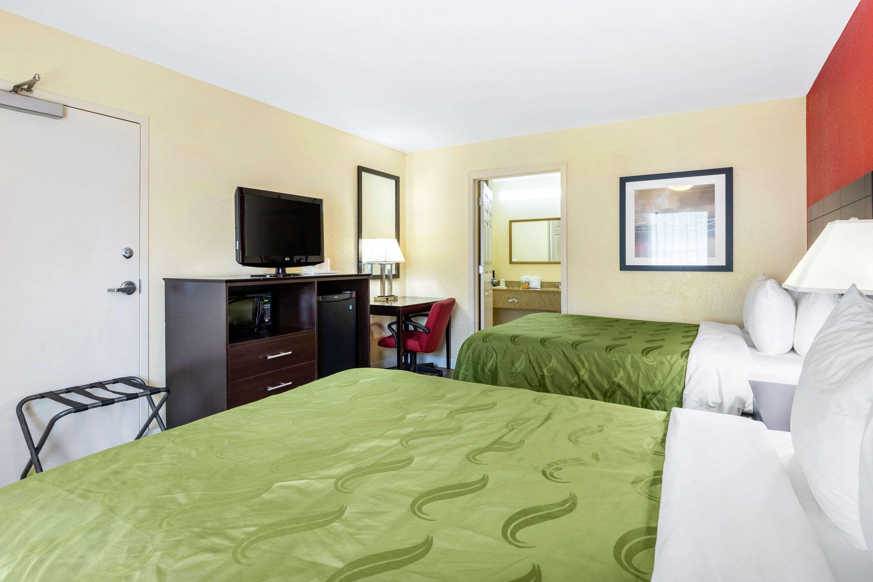 Quality Inn & Suites Lexington Exterior foto