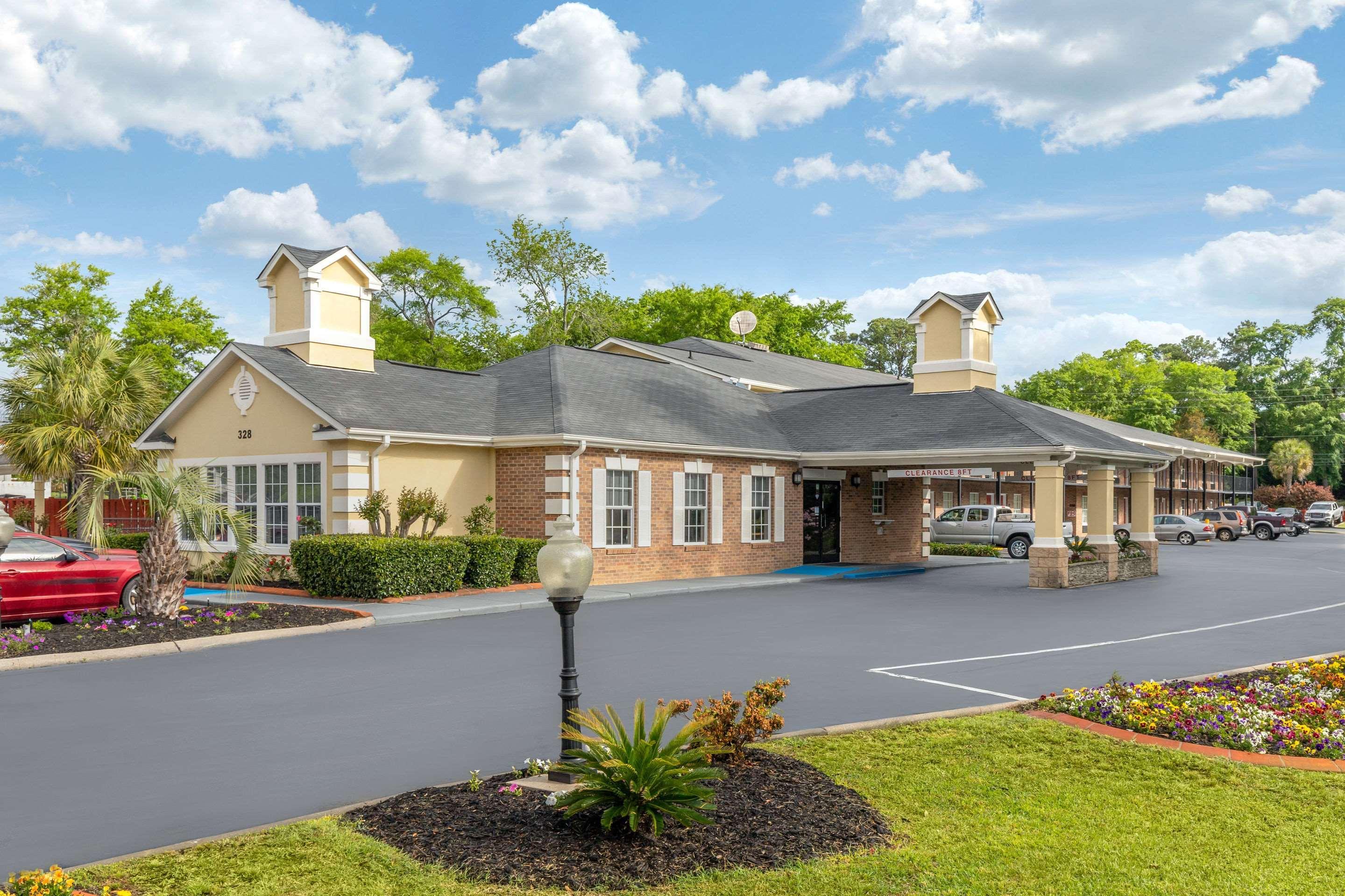 Quality Inn & Suites Lexington Exterior foto