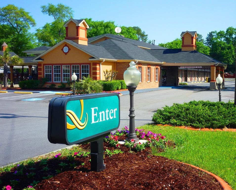 Quality Inn & Suites Lexington Exterior foto