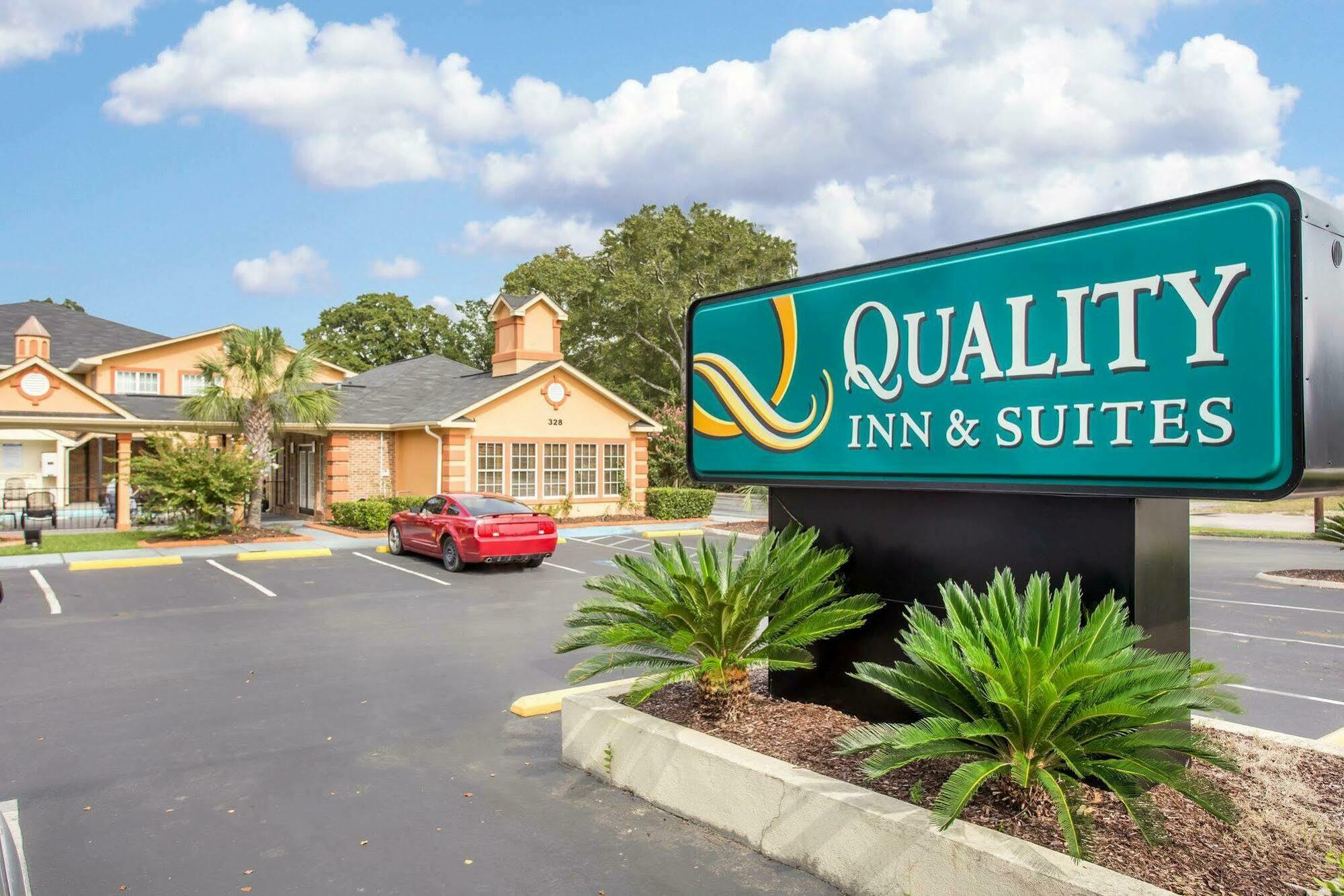 Quality Inn & Suites Lexington Exterior foto