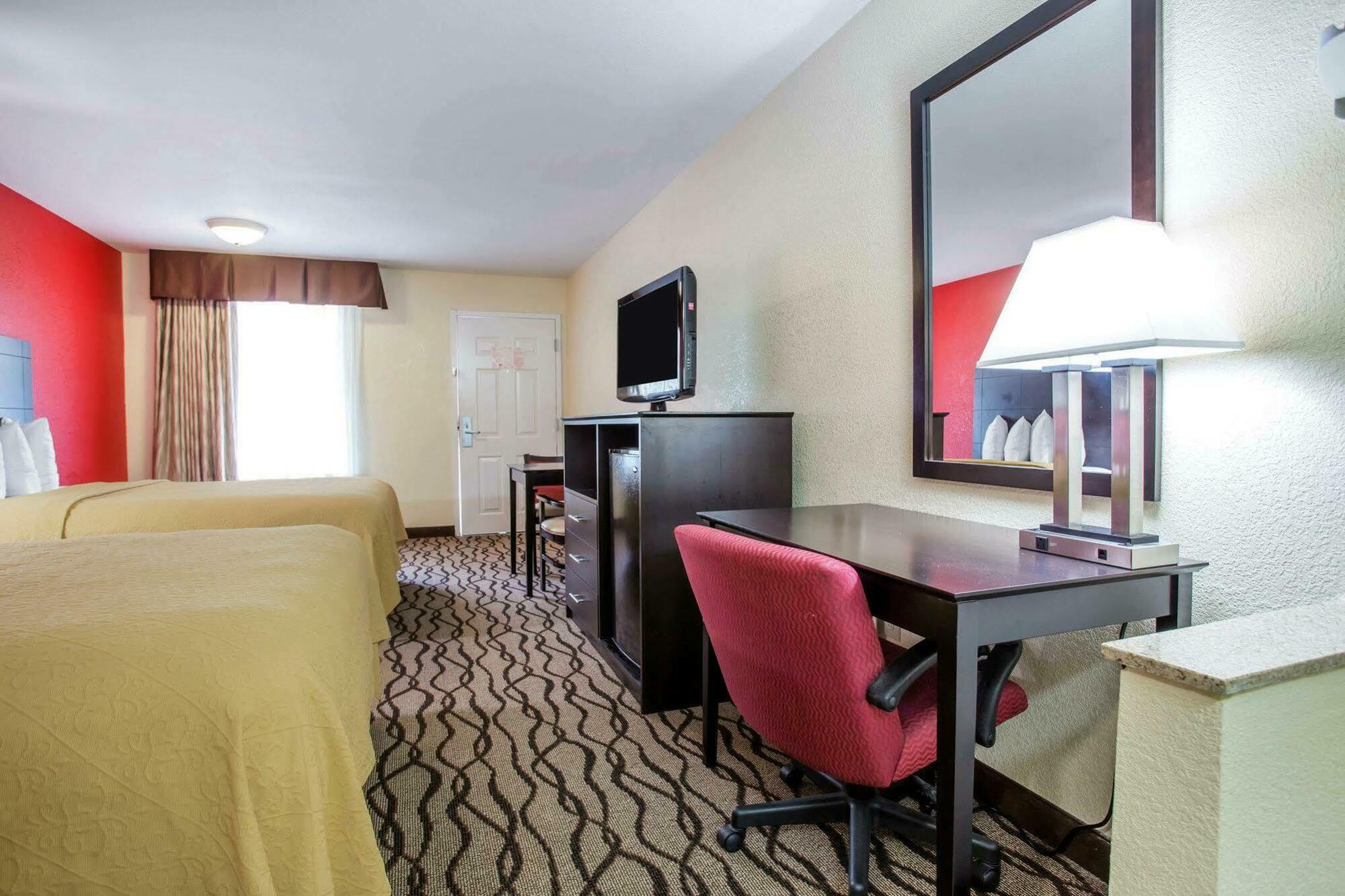 Quality Inn & Suites Lexington Exterior foto